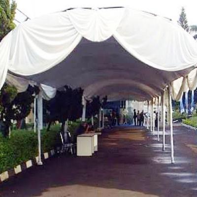 Tenda Lengkung