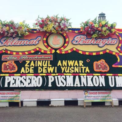 Papan Bunga Mahkota